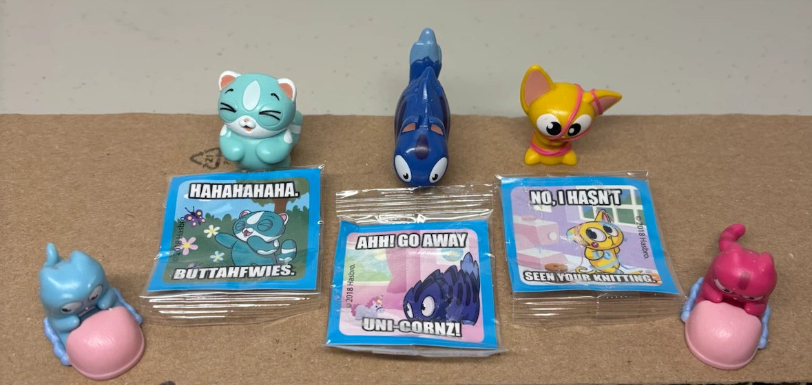 Hasbro Collectible Figures and Cards - photo 2