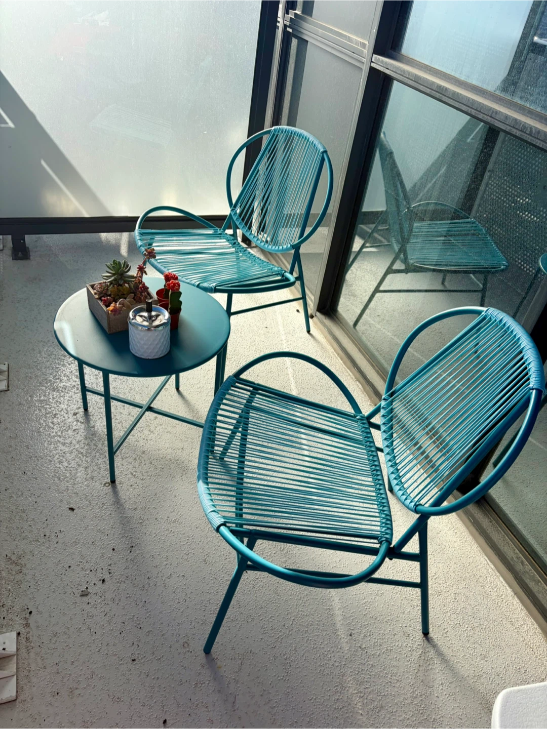🩵 Outdoor Patio Set – 2 Chairs + Table — $180 CAD