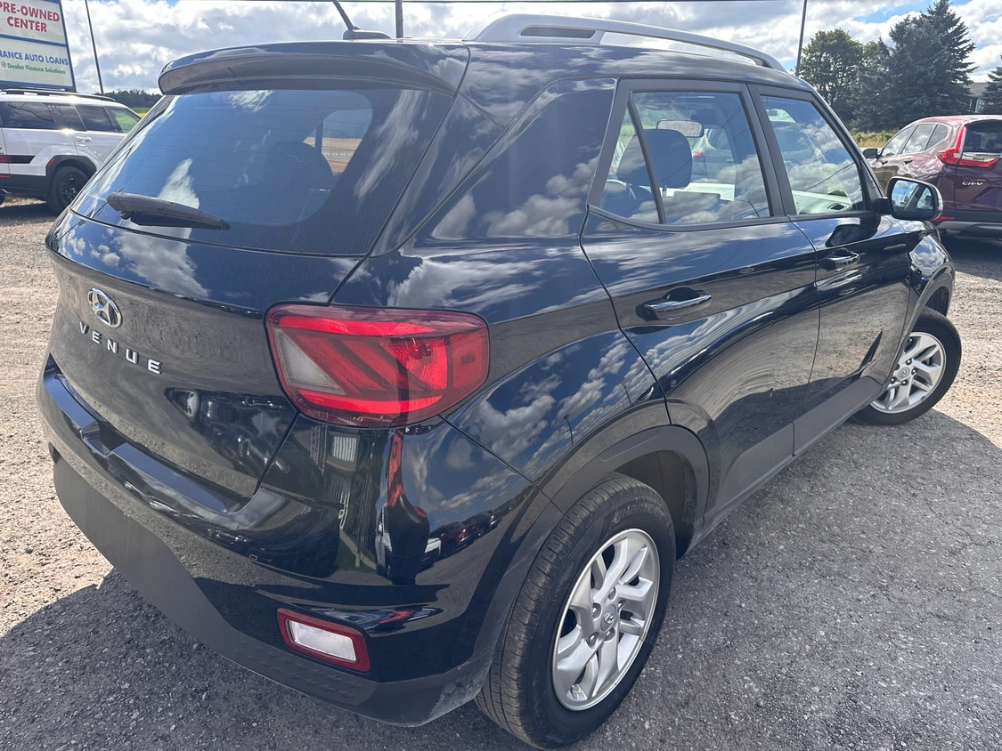 2023 Hyundai Venue - photo 5