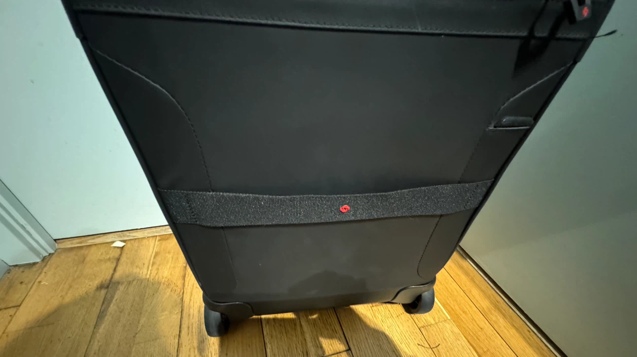 Samsonite Carry-On Rolling Luggage - photo 5