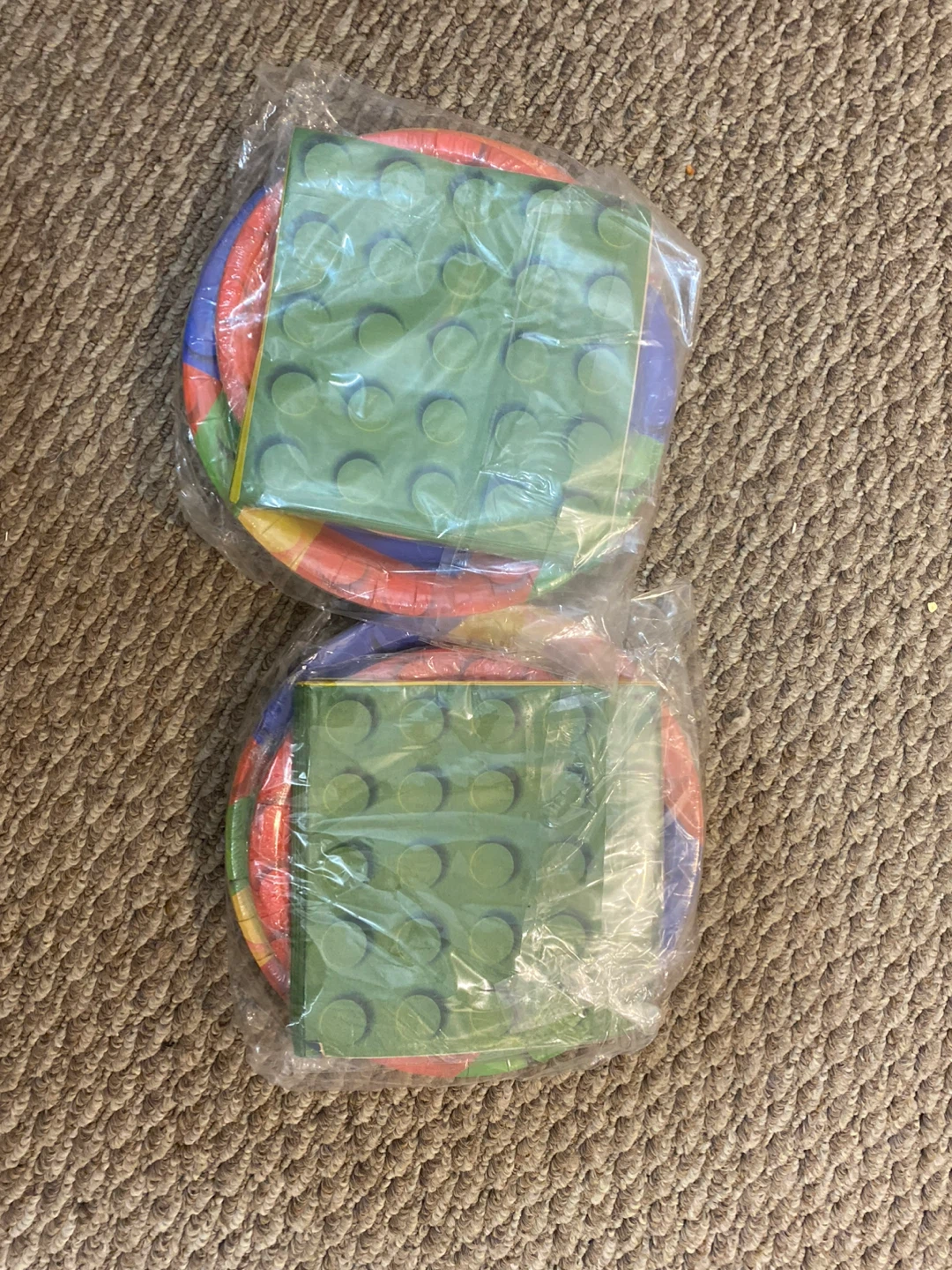 Block Theme Disposable Party Plates