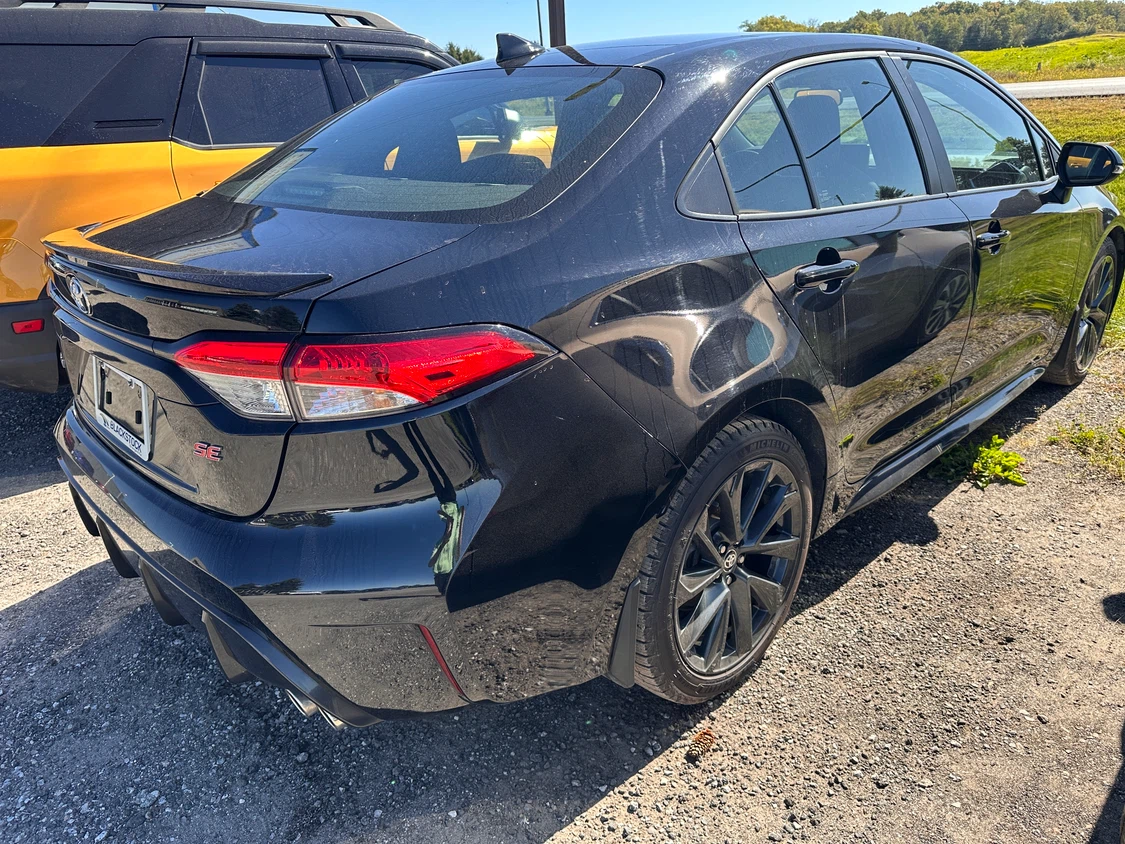 2024 Toyota Corolla SE - photo 4