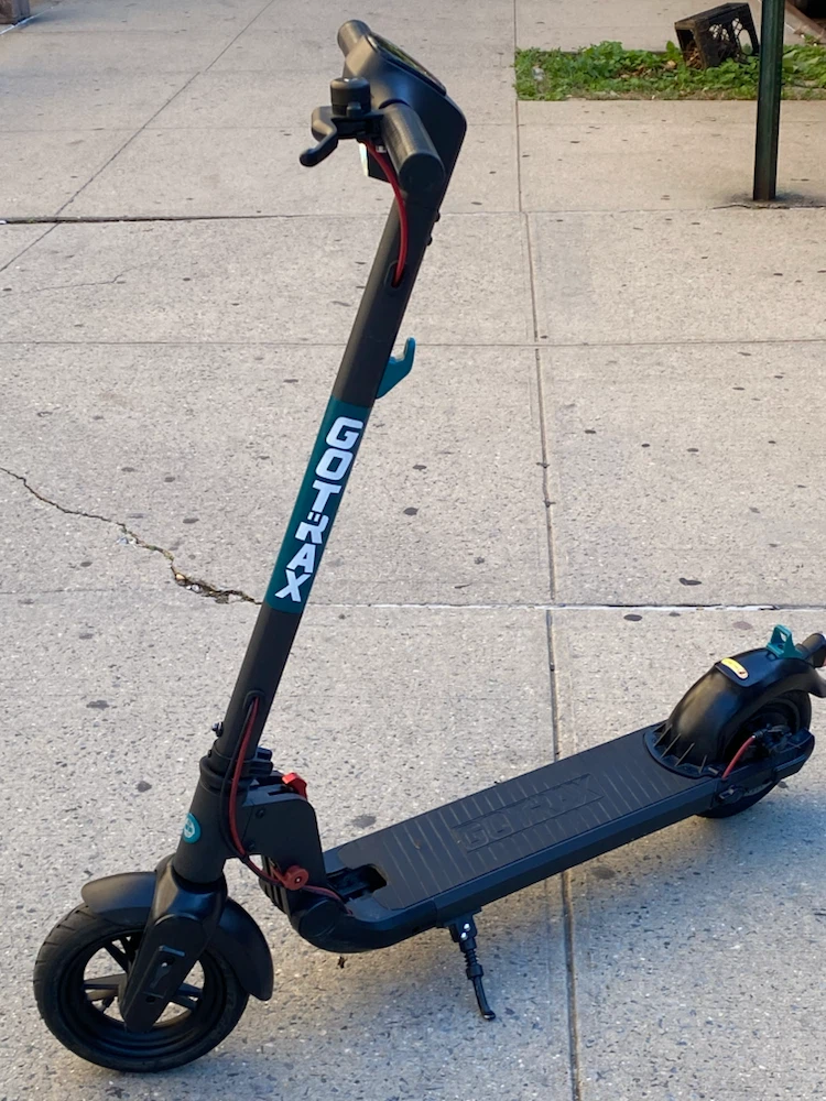 Gotrax Electric Scooter - photo 3