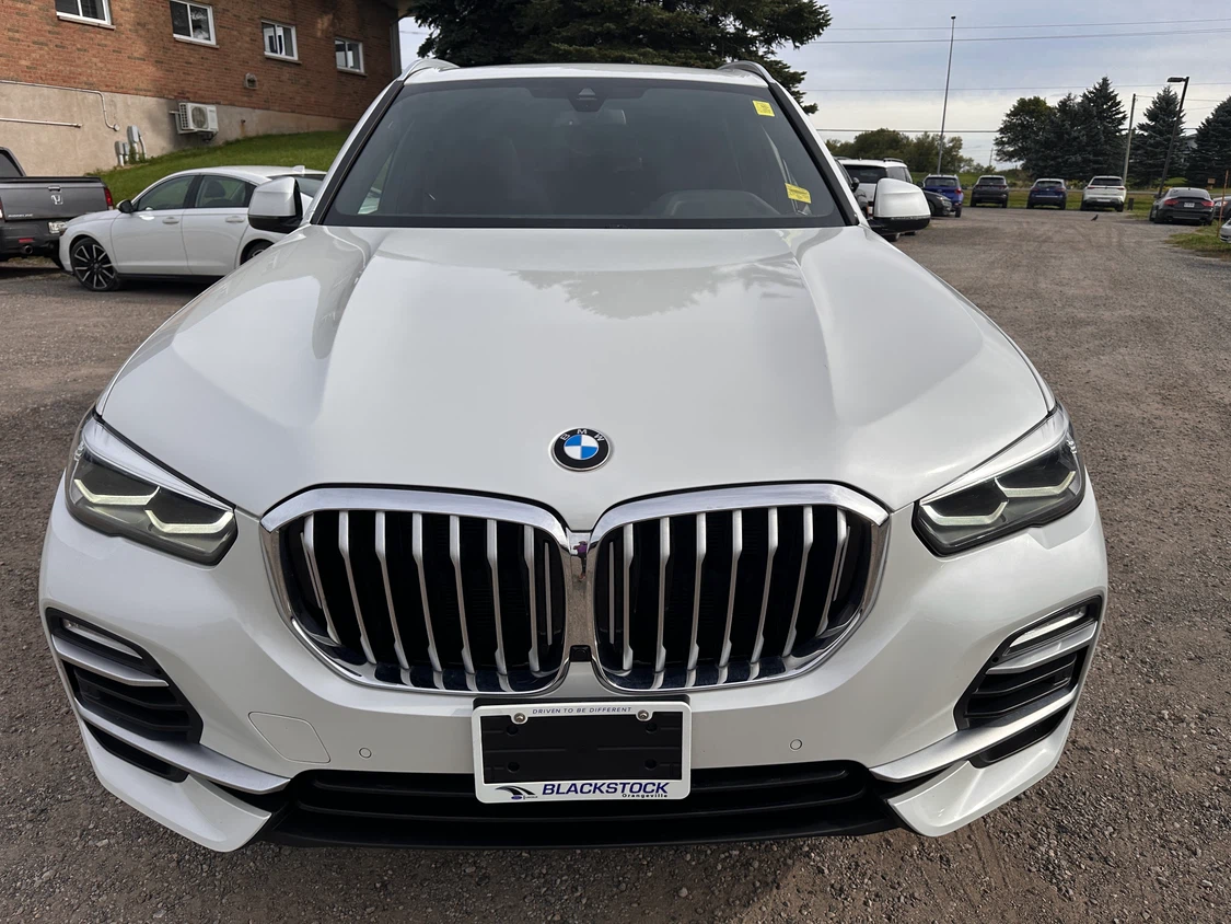 2021 BMW X5 - photo 2