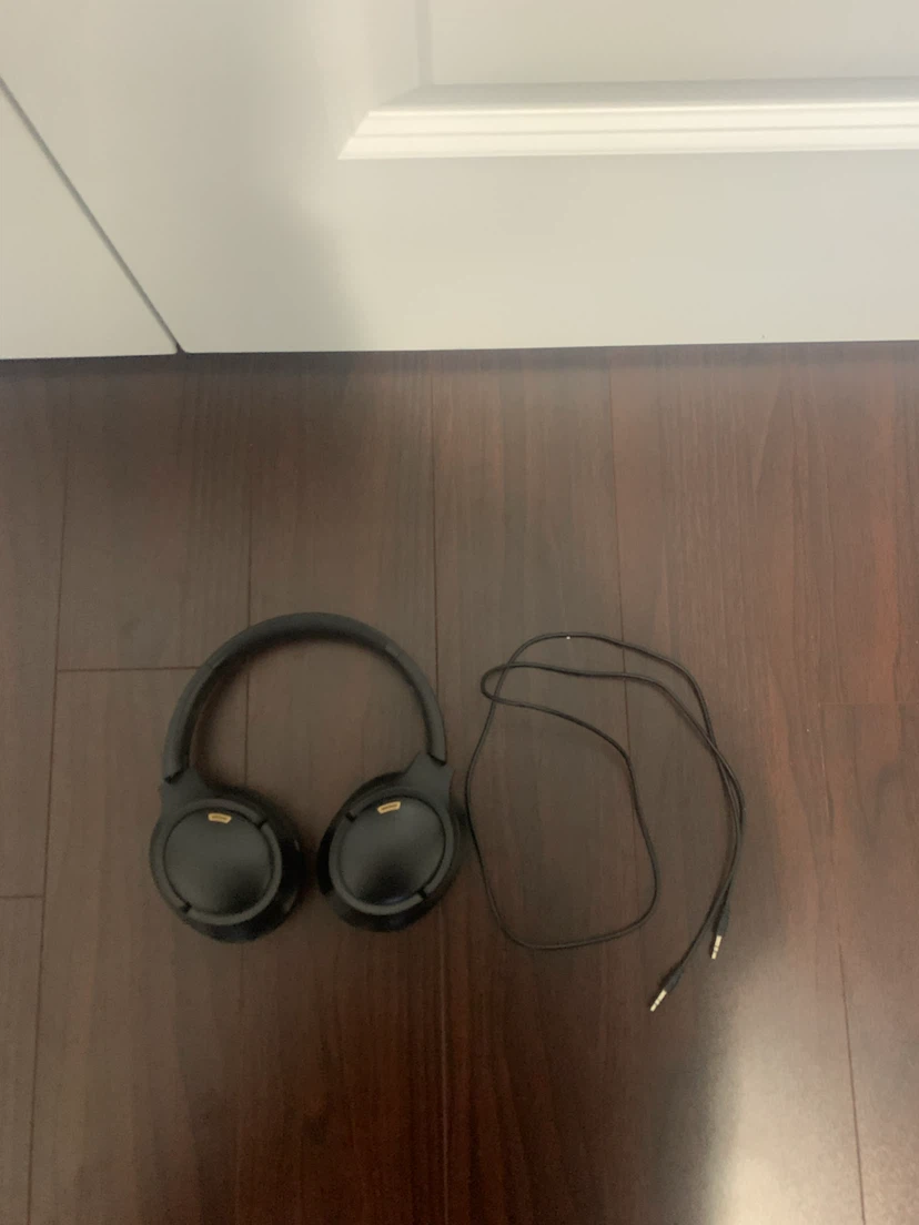 Blubass elite wireless over-ear headphones