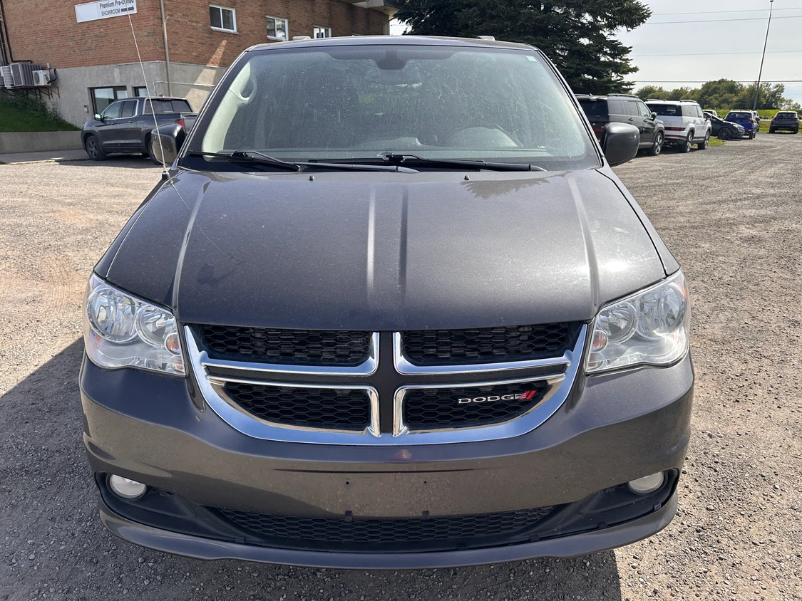 2020 Dodge Grand Caravan Crew Plus - photo 2