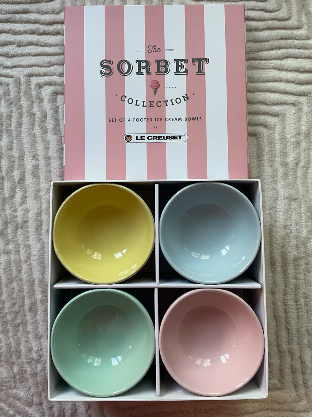 Le Creuset Sorbet Collection Footed Bowls