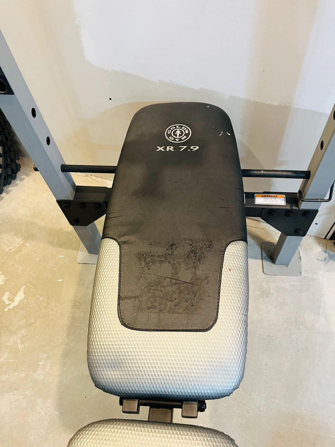 Gold's Gym XR 7.9 Weight Bench