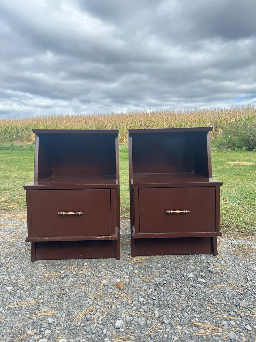 Vintage MCM Solid Wood Nightstands (CAN DELIVER) - photo 2