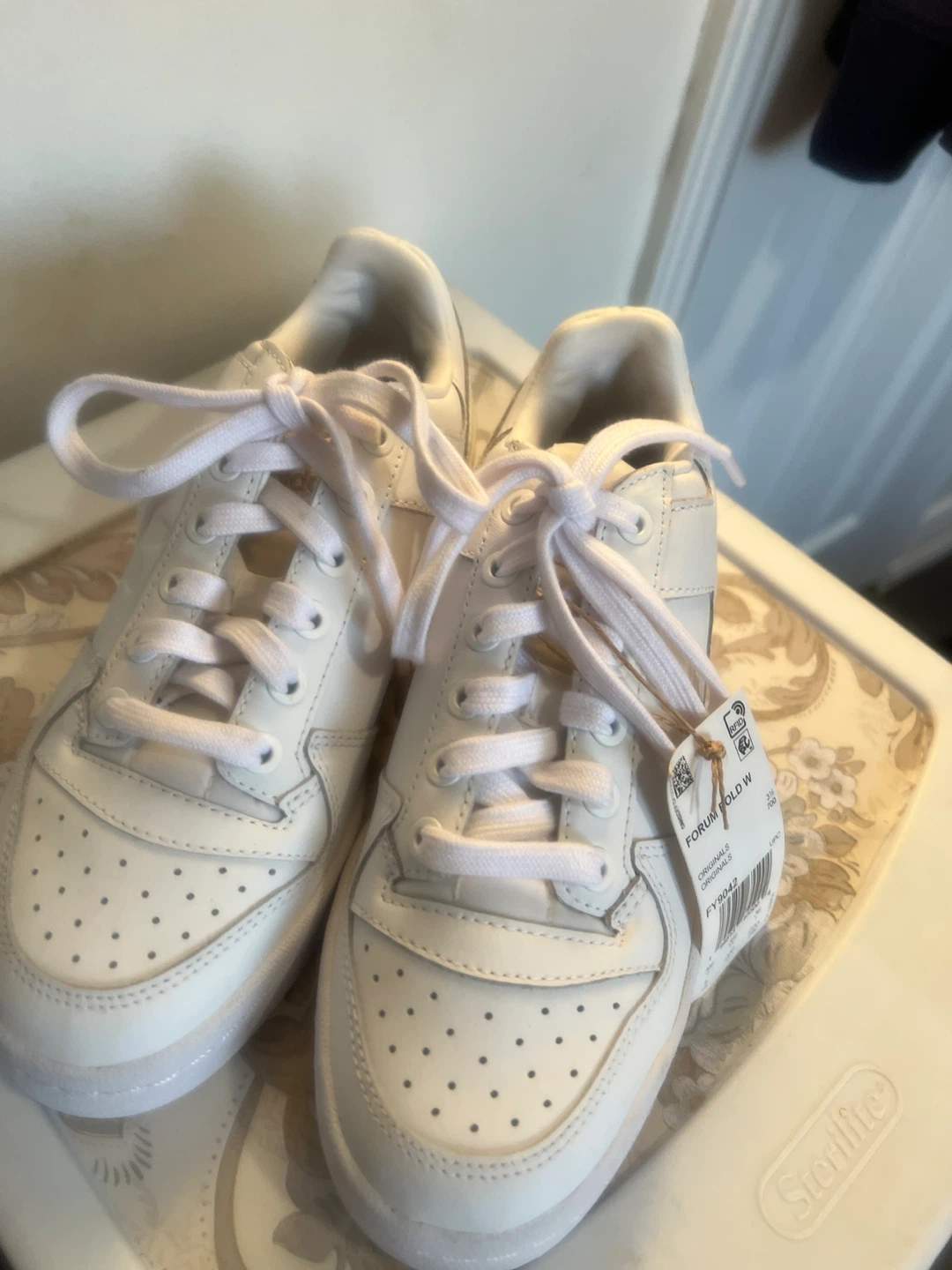 Adidas Forum Bold W Originals – Brand New – Size 5 - photo 2