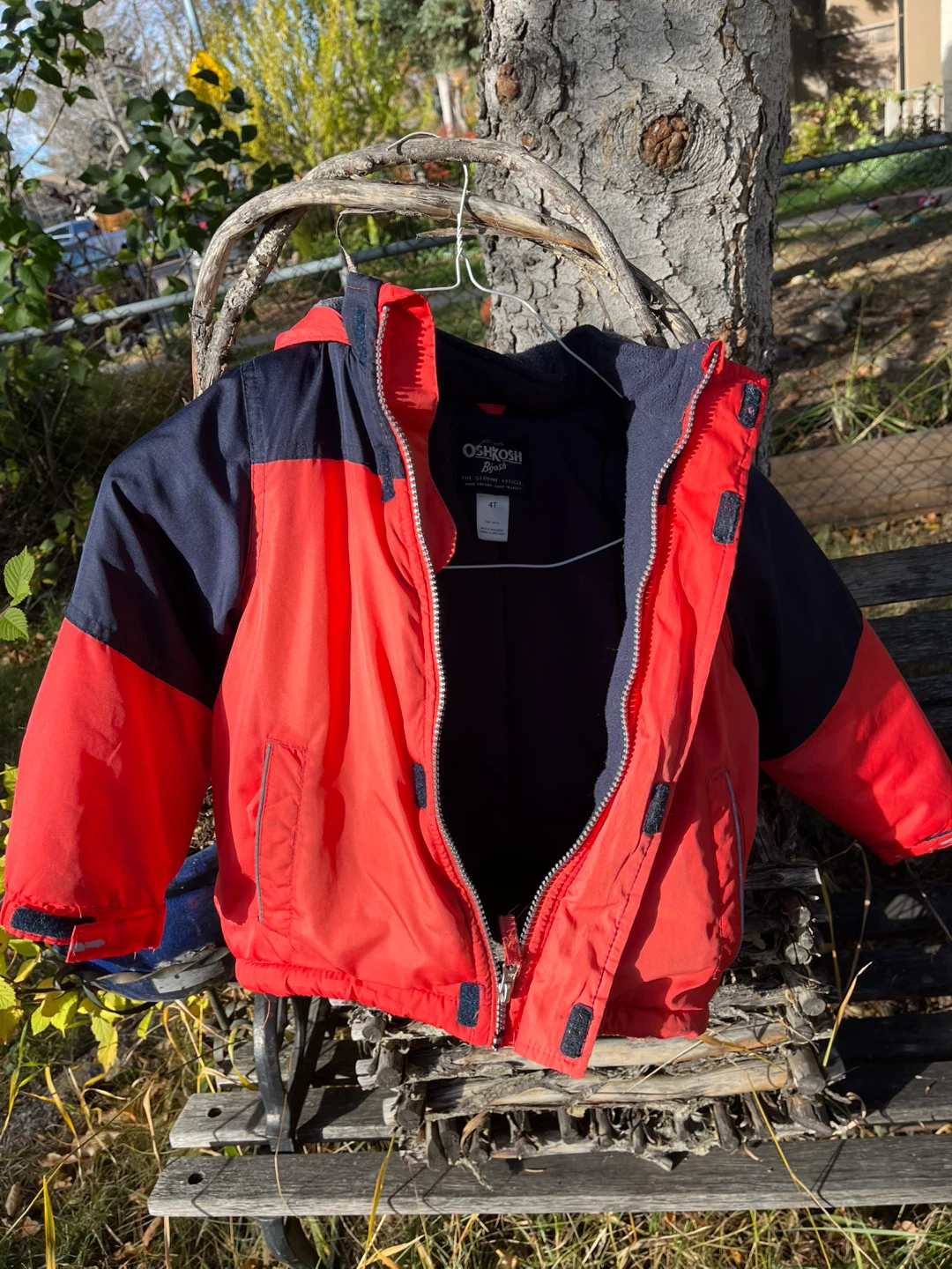 OshKosh B'gosh Winter Jacket- 4T- (Broken Zipper) - photo 5