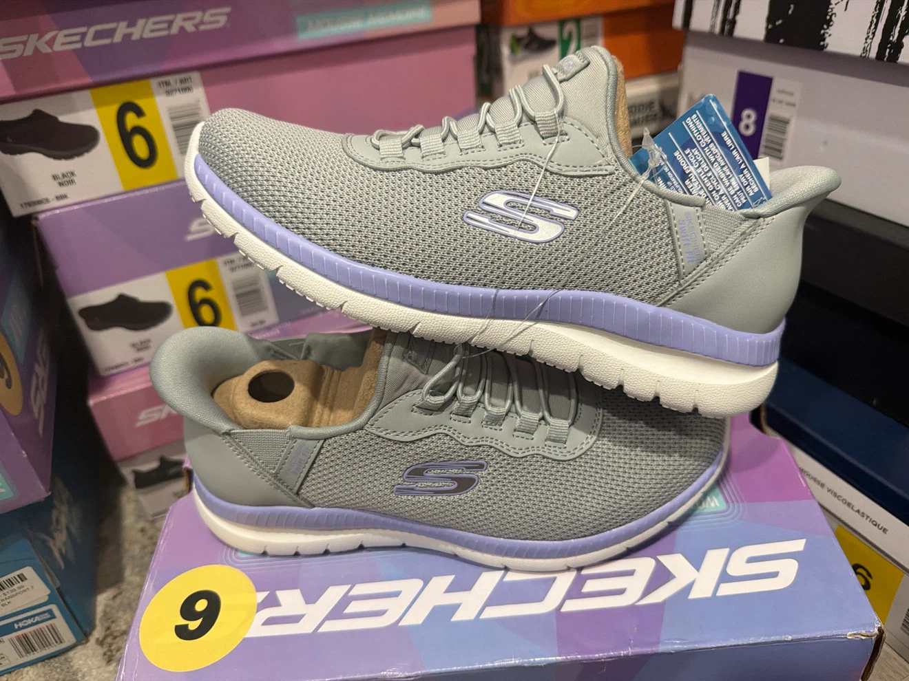 Skechers Women's Sneakers Size 9