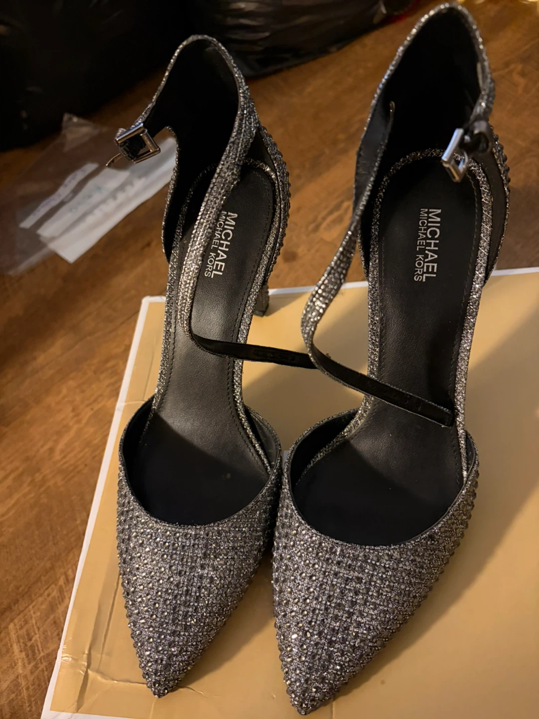 Michael Kors Glitter Ankle Strap Heels Size 8.5M - photo 5