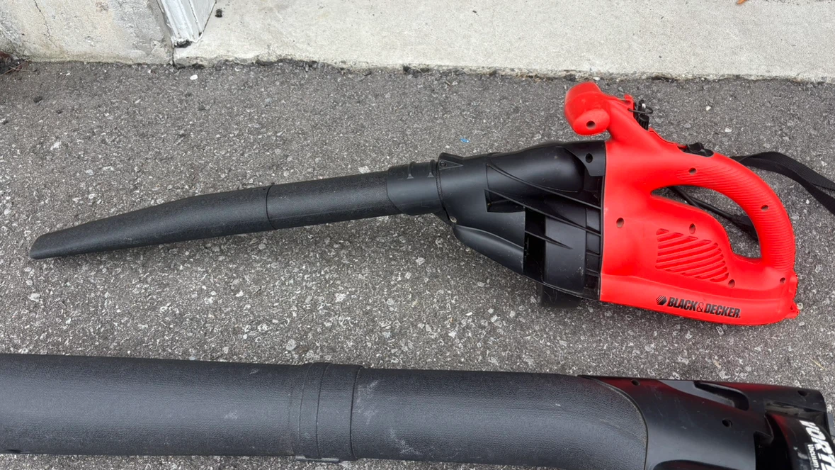 Black&Decker corded electric leaf blower / vacuum - photo 2