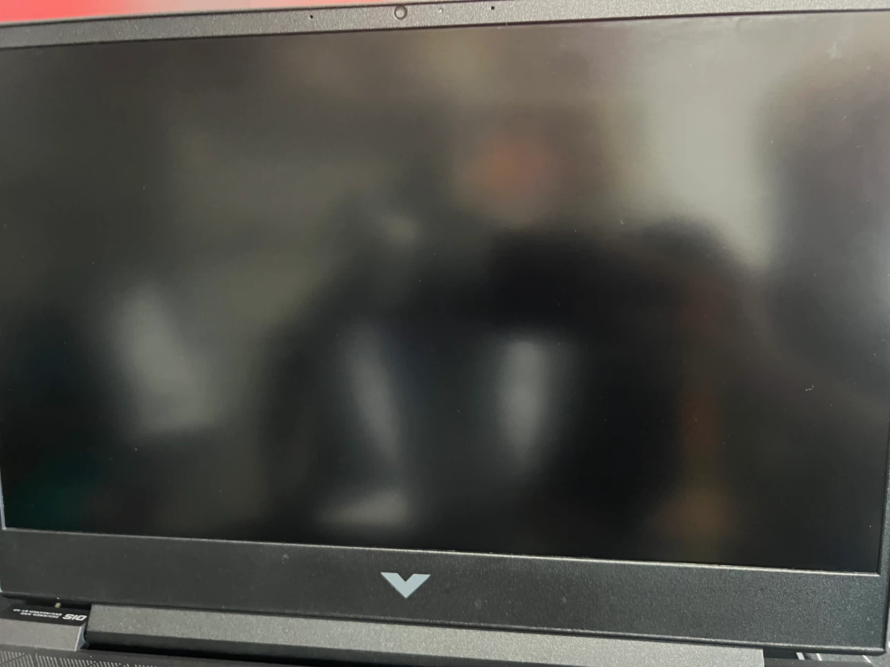 HP Victus gaming laptop - photo 3