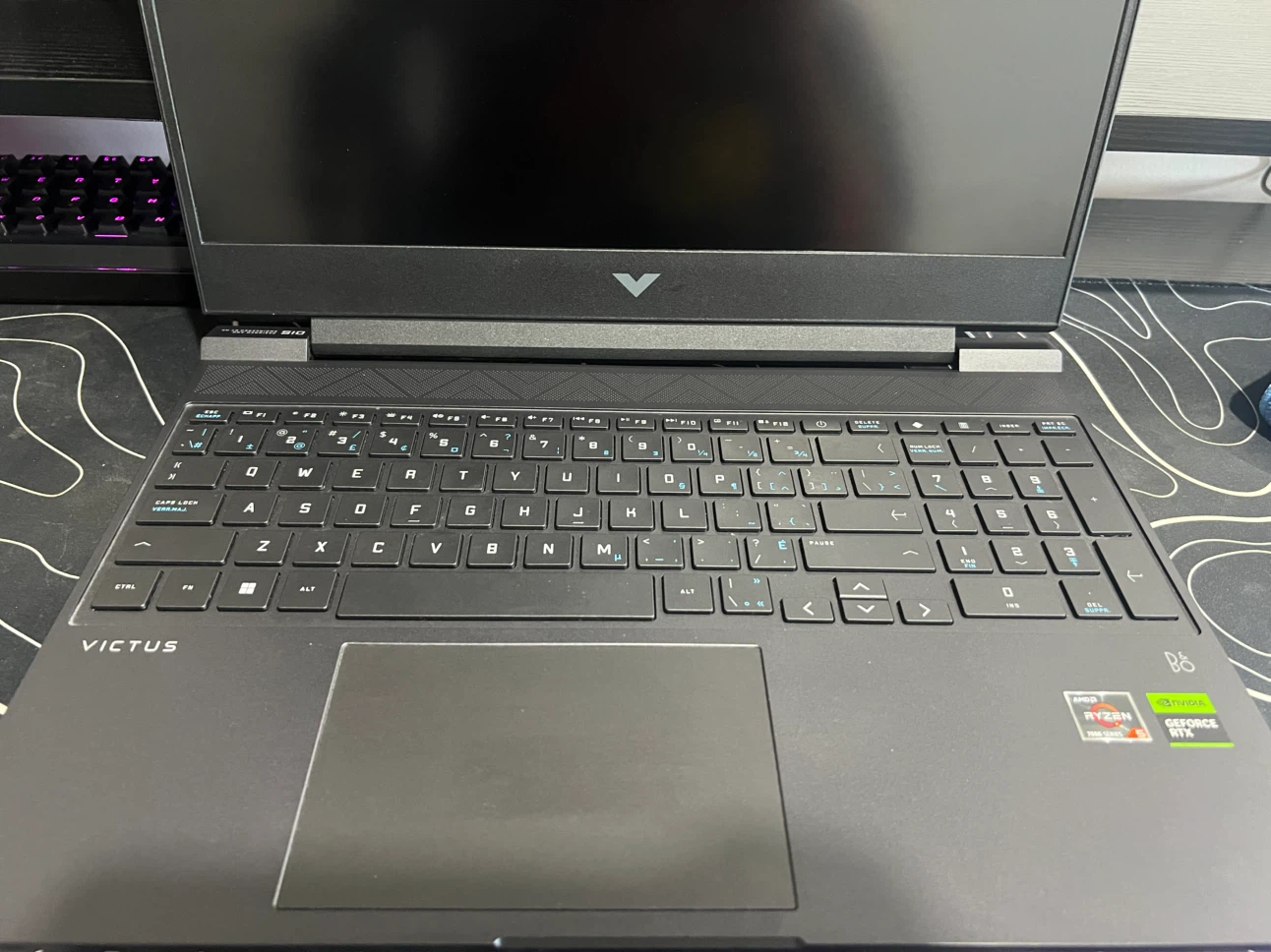 HP Victus gaming laptop - photo 4