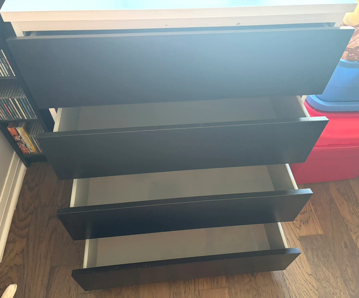 IKEA Malm 4-Drawer Chest - photo 2