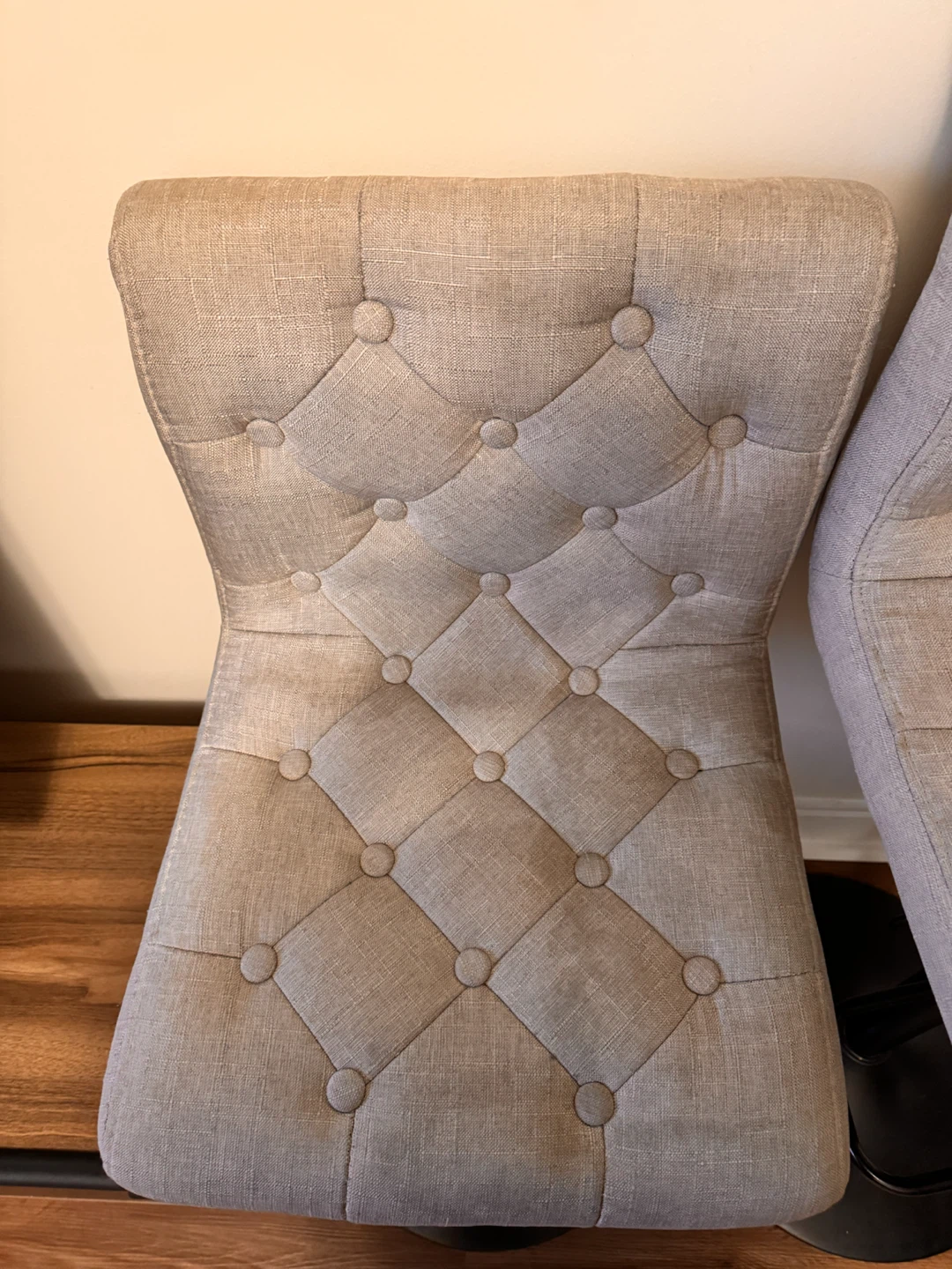 Set of 3 Tufted Fabric Bar Stools - photo 3