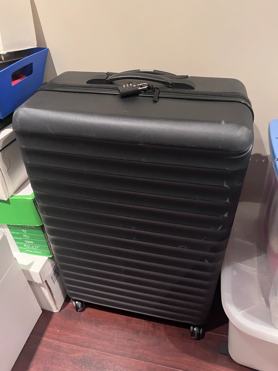 Black Hardshell Spinner Suitcase