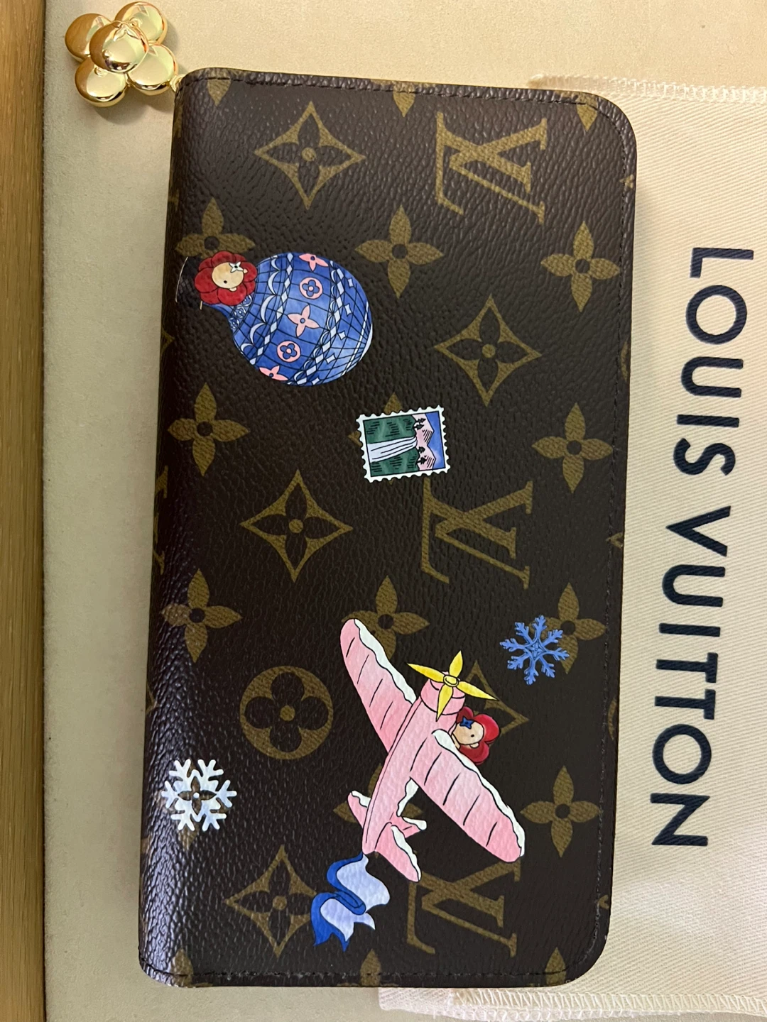 Louis Vuitton Monogram Xmas Zippy Wallet - photo 2
