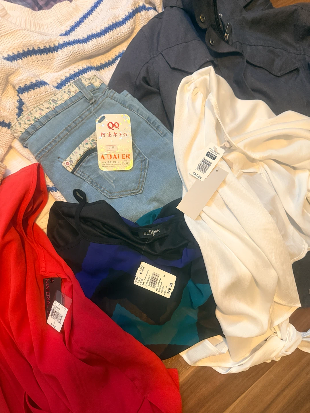 Assorted Women's Clothing and Accessories Bundle - photo 3