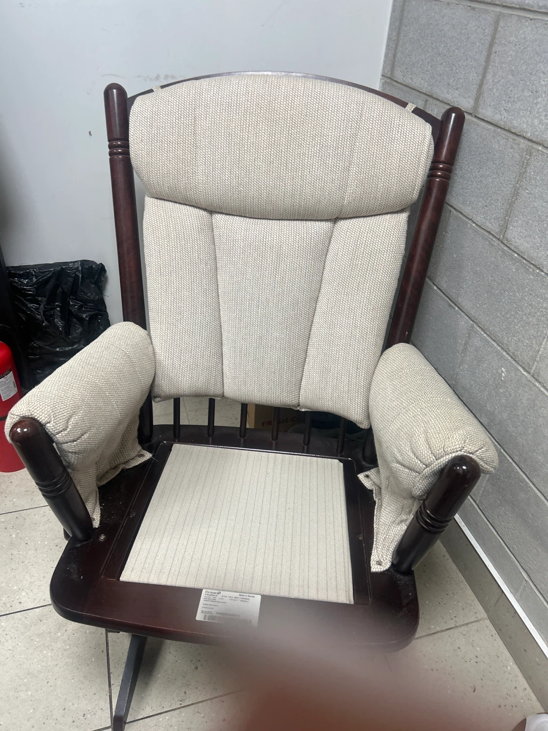 Dutailier Glider Rocking Chair - photo 2