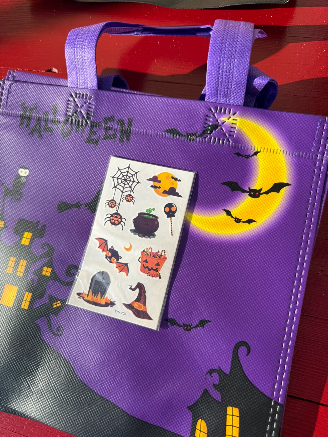 30 Halloween Trick or Treat Bags and Sticker Sheet - photo 2
