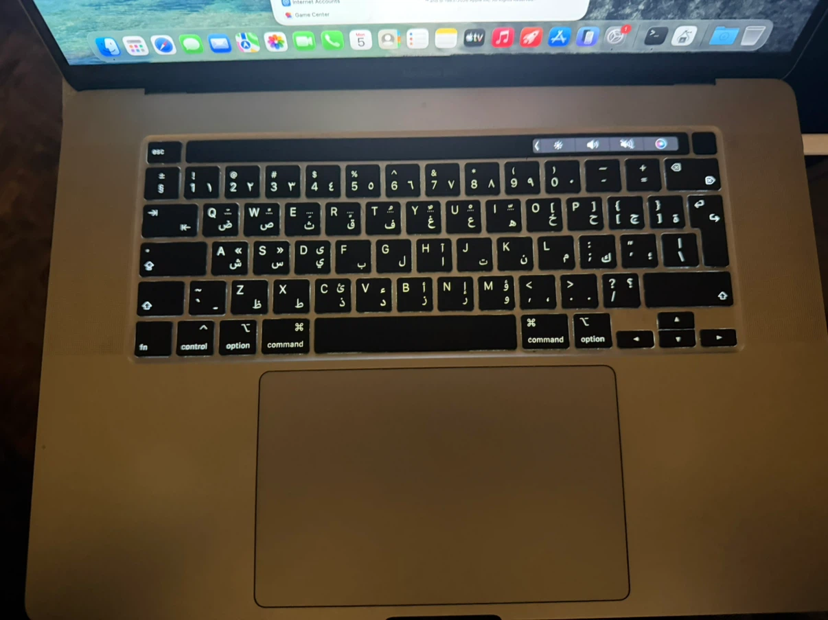 2019 MacBook Pro 16-inch | i7 | 16 GB RAM | 512 GB SSD | Charger - photo 4