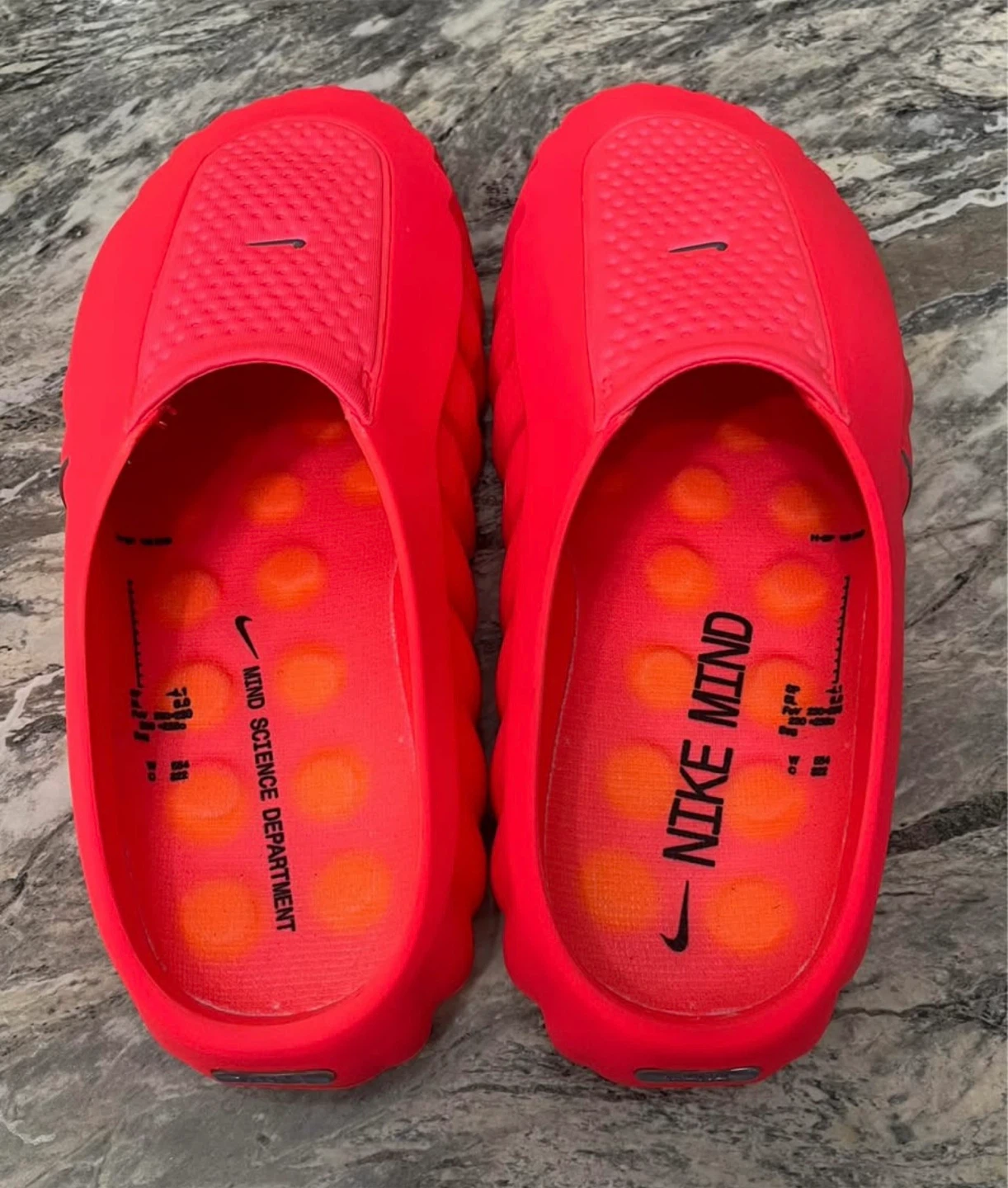 Original Nike Mind 001 Slide Solar Red/ Chrome Hyper Crimson