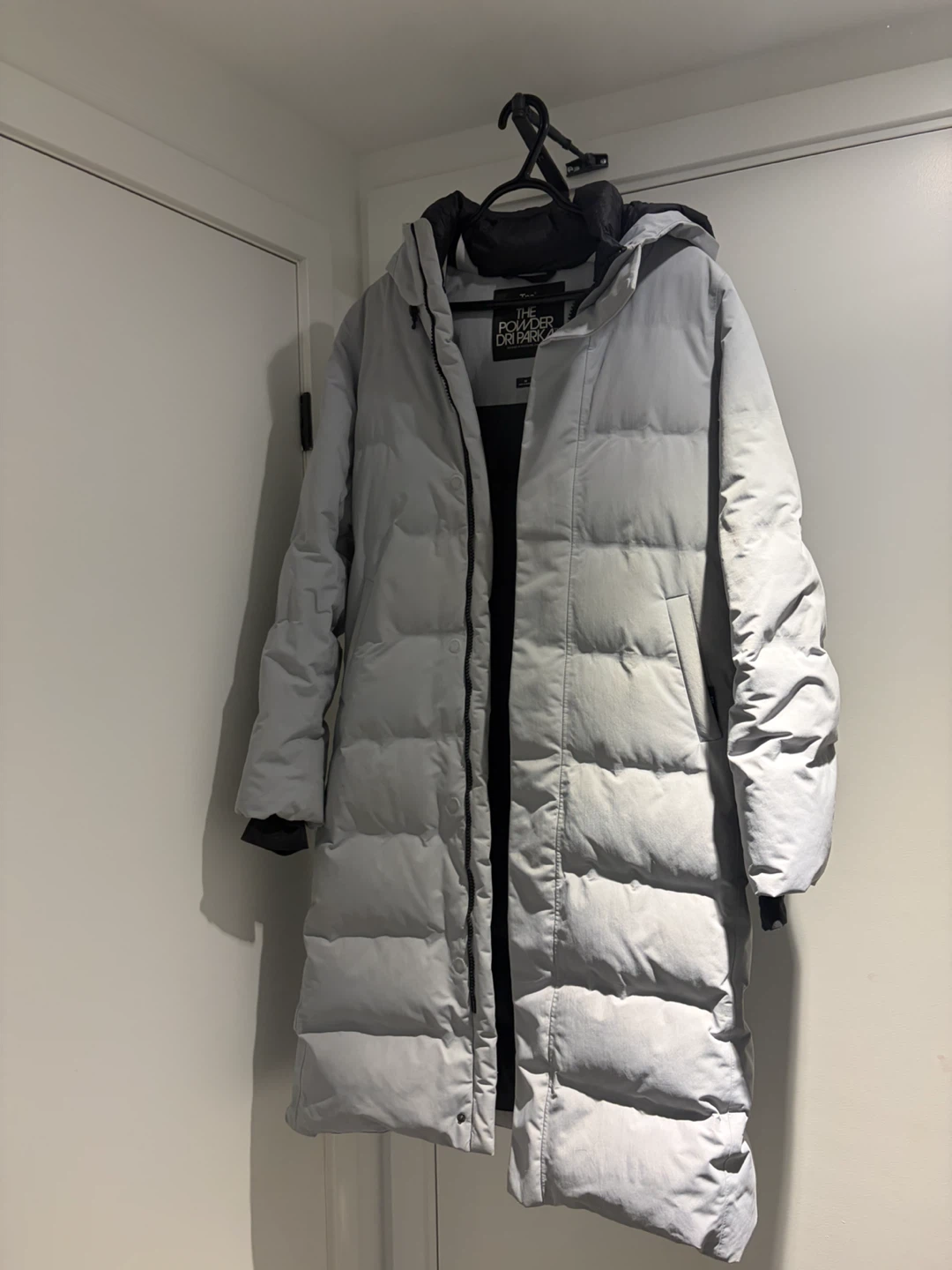 TNA the power DRI parka (aritzia)