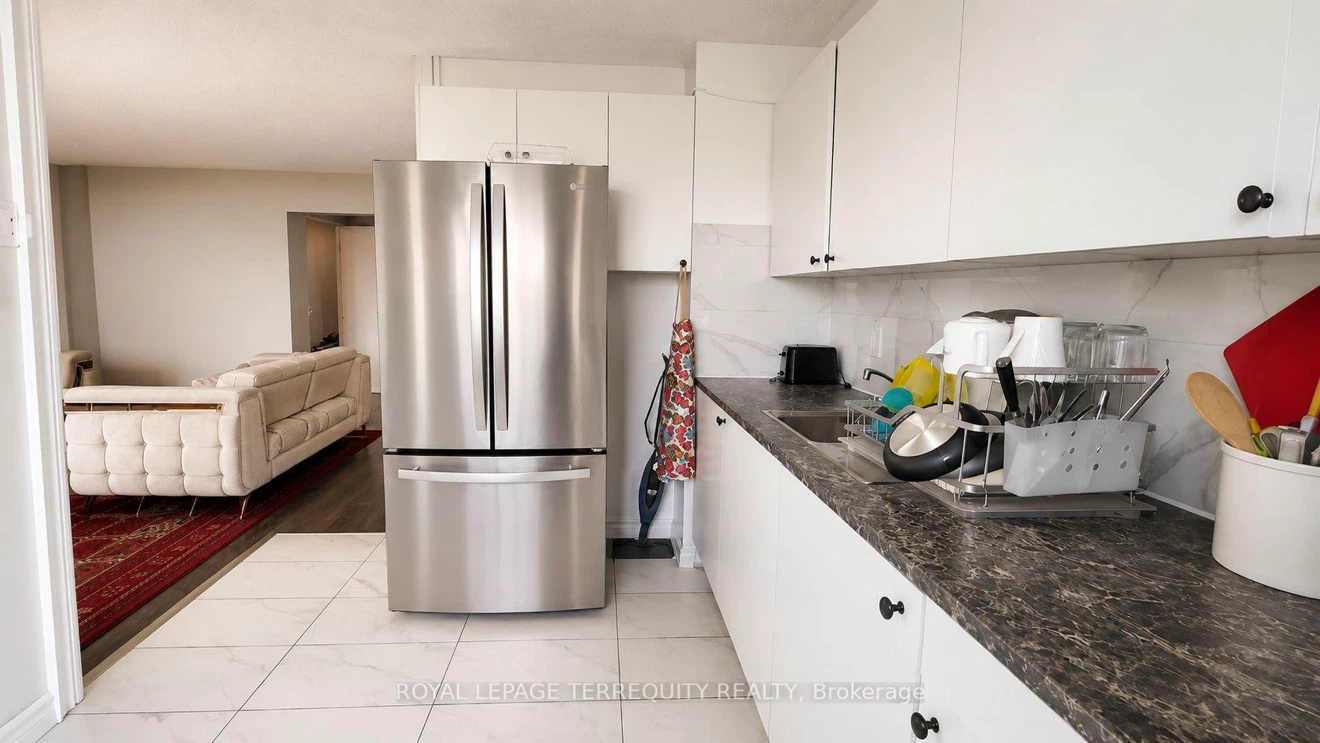 Condo For Rent - photo 2