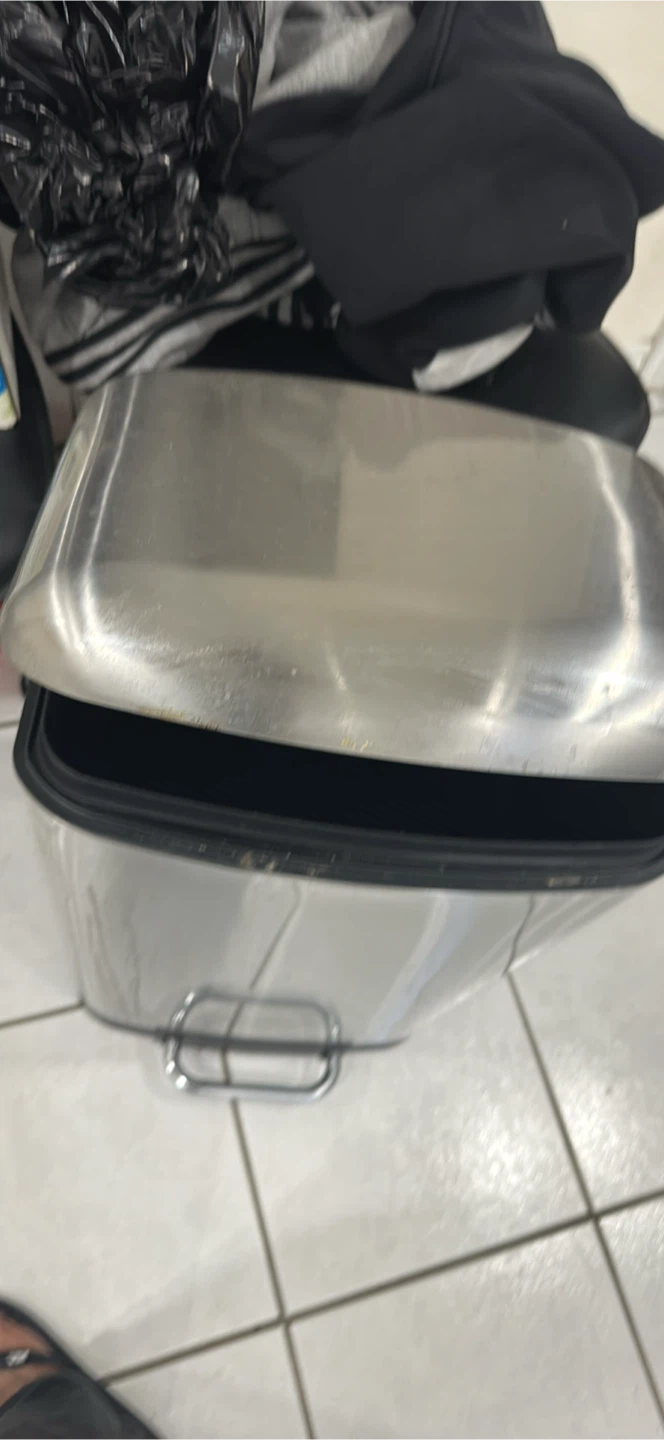 Stainless steel step trash bin