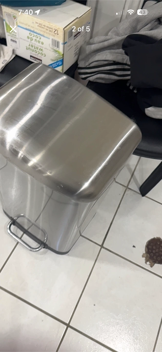 Stainless steel step trash bin - photo 3