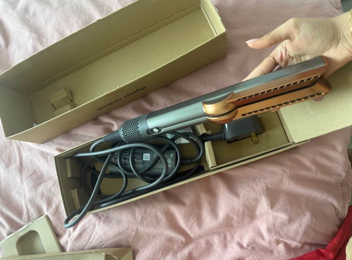 Dyson Airstrait Hair Straightener