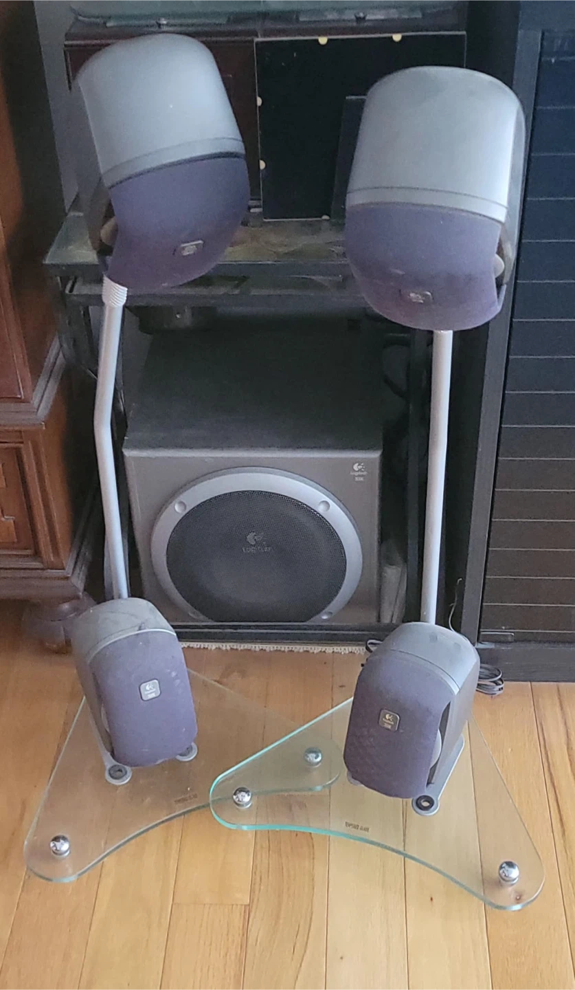 Logitech Z-680 THX Surround Sound Speaker System