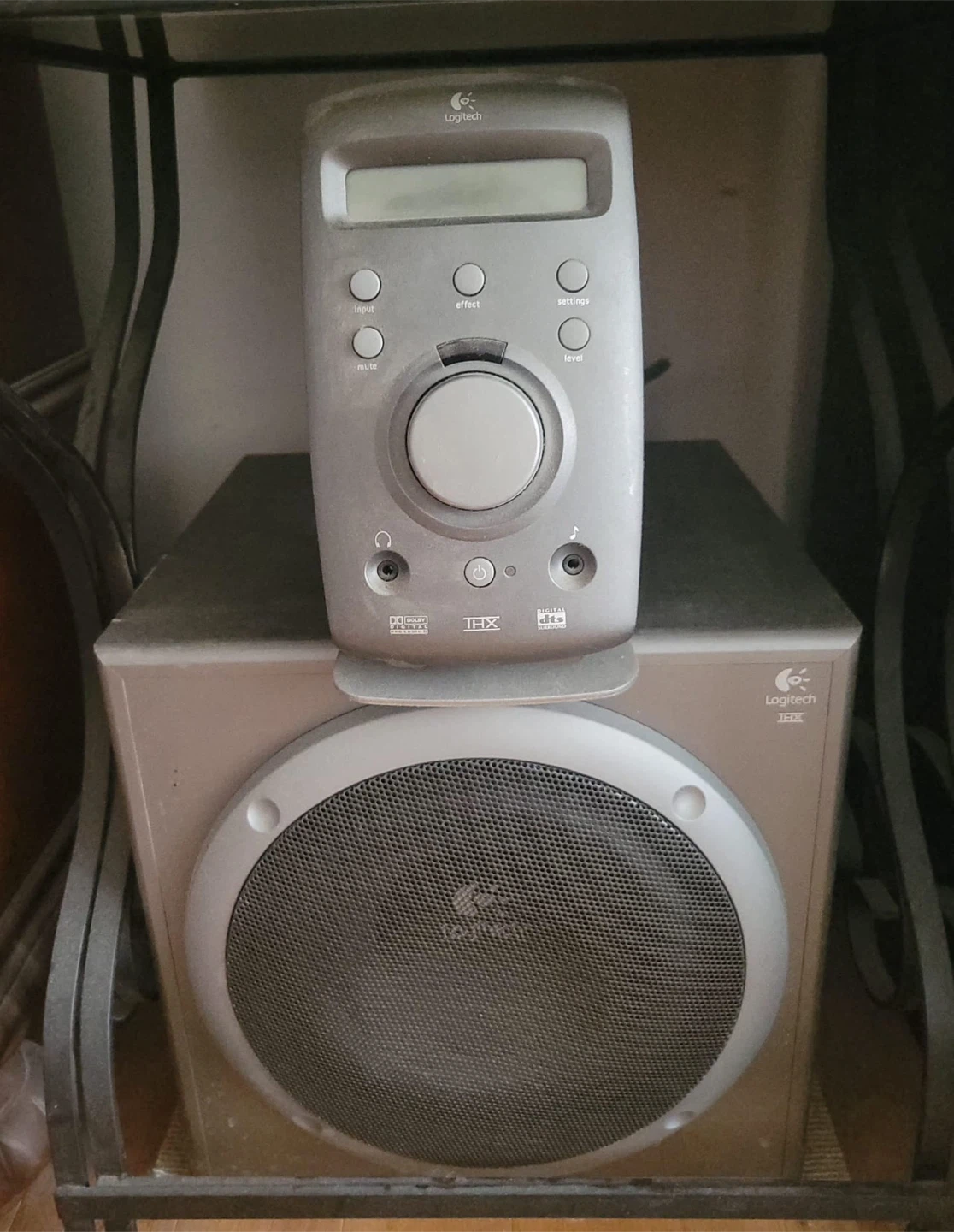 Logitech Z-680 THX Surround Sound Speaker System - photo 2