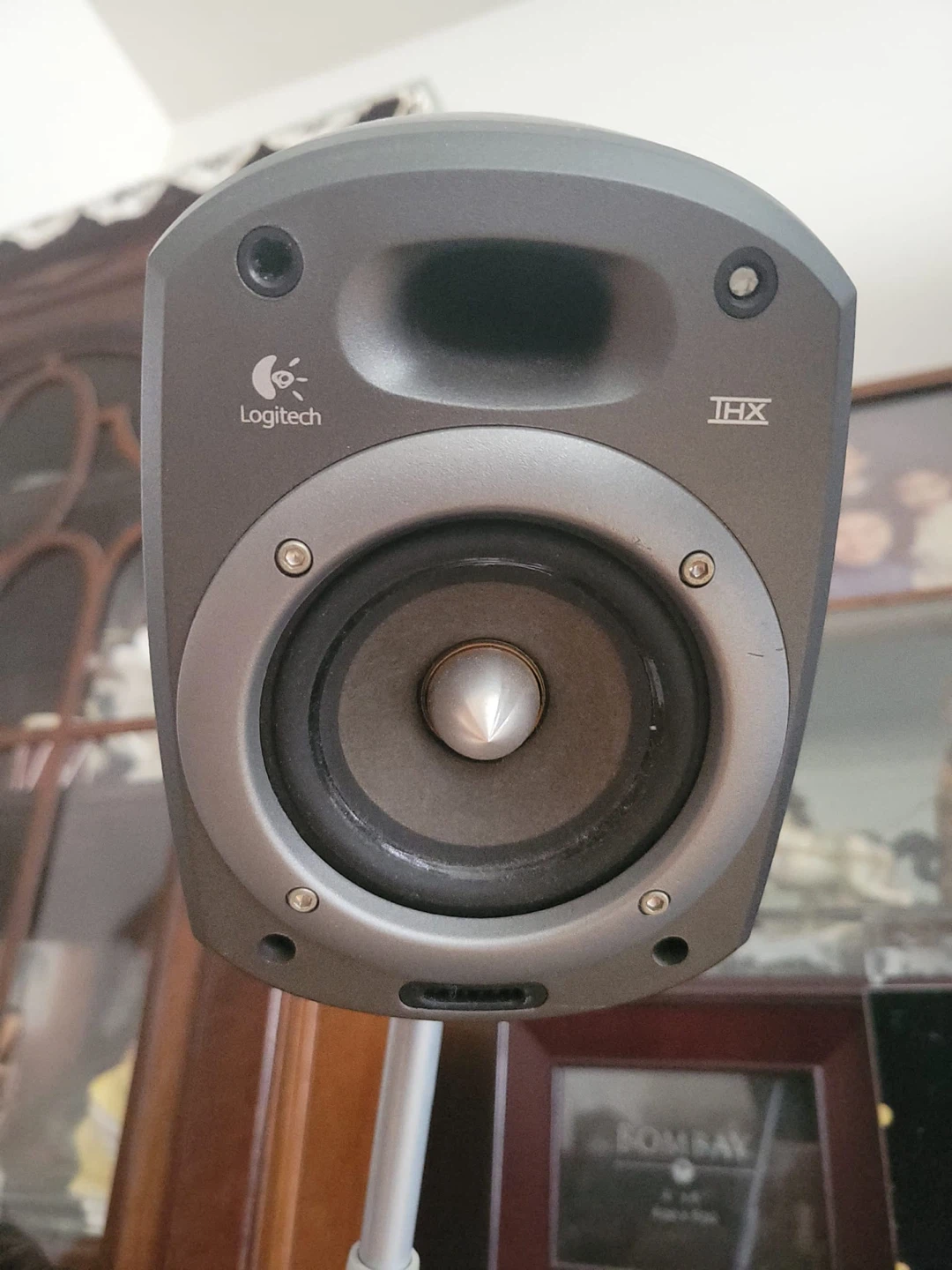 Logitech Z-680 THX Surround Sound Speaker System - photo 3