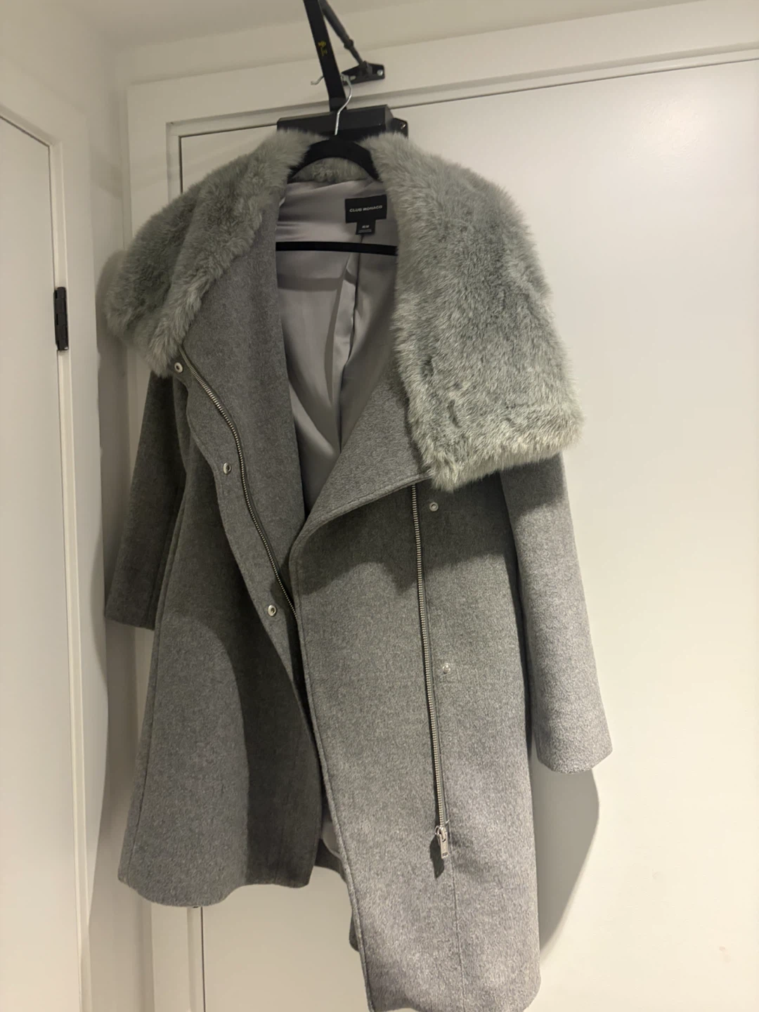 Club Monaco wool blend coat - photo 2