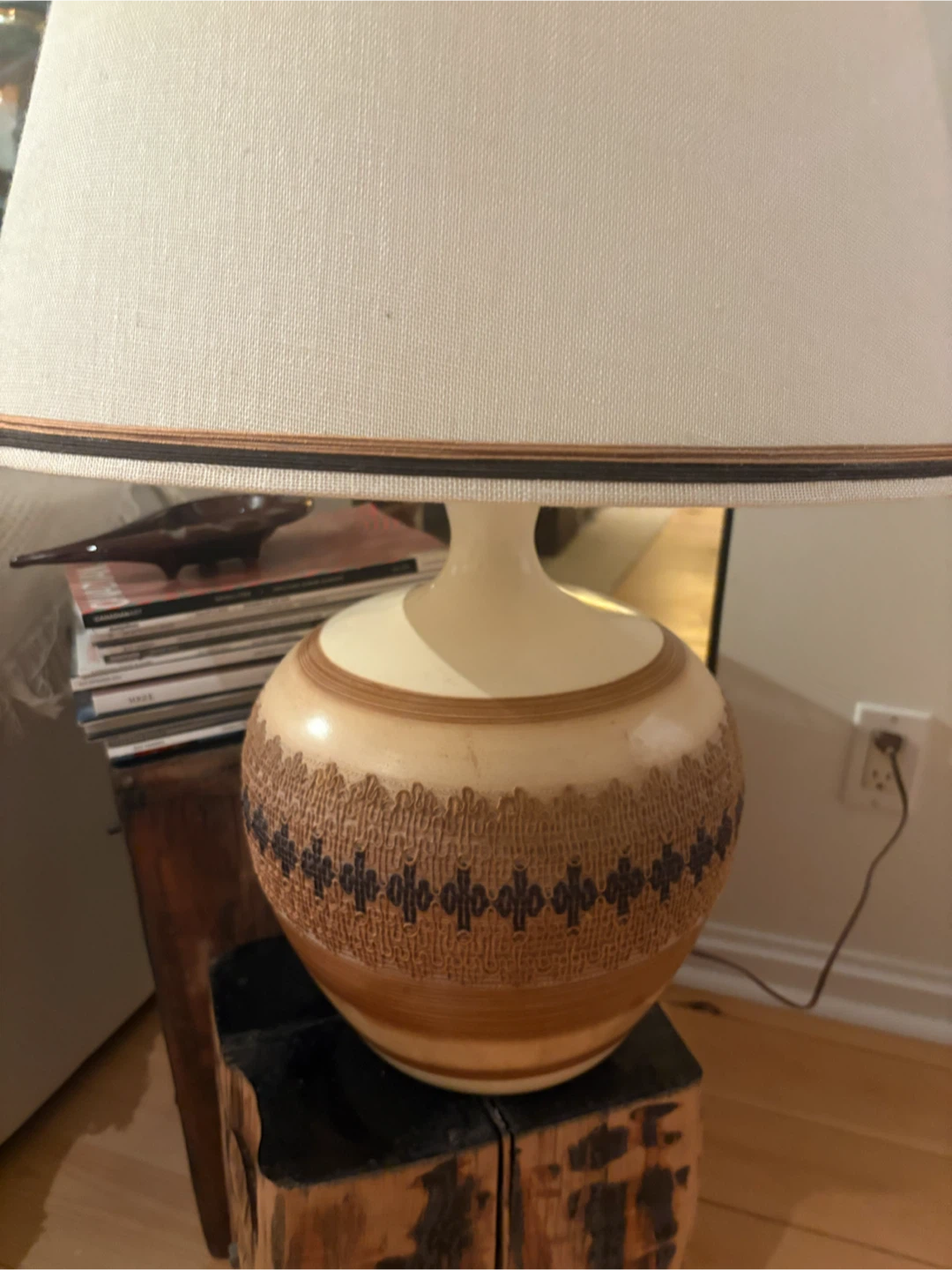 Vintage MCM pottery table lamp - broadstairs pottery - photo 2