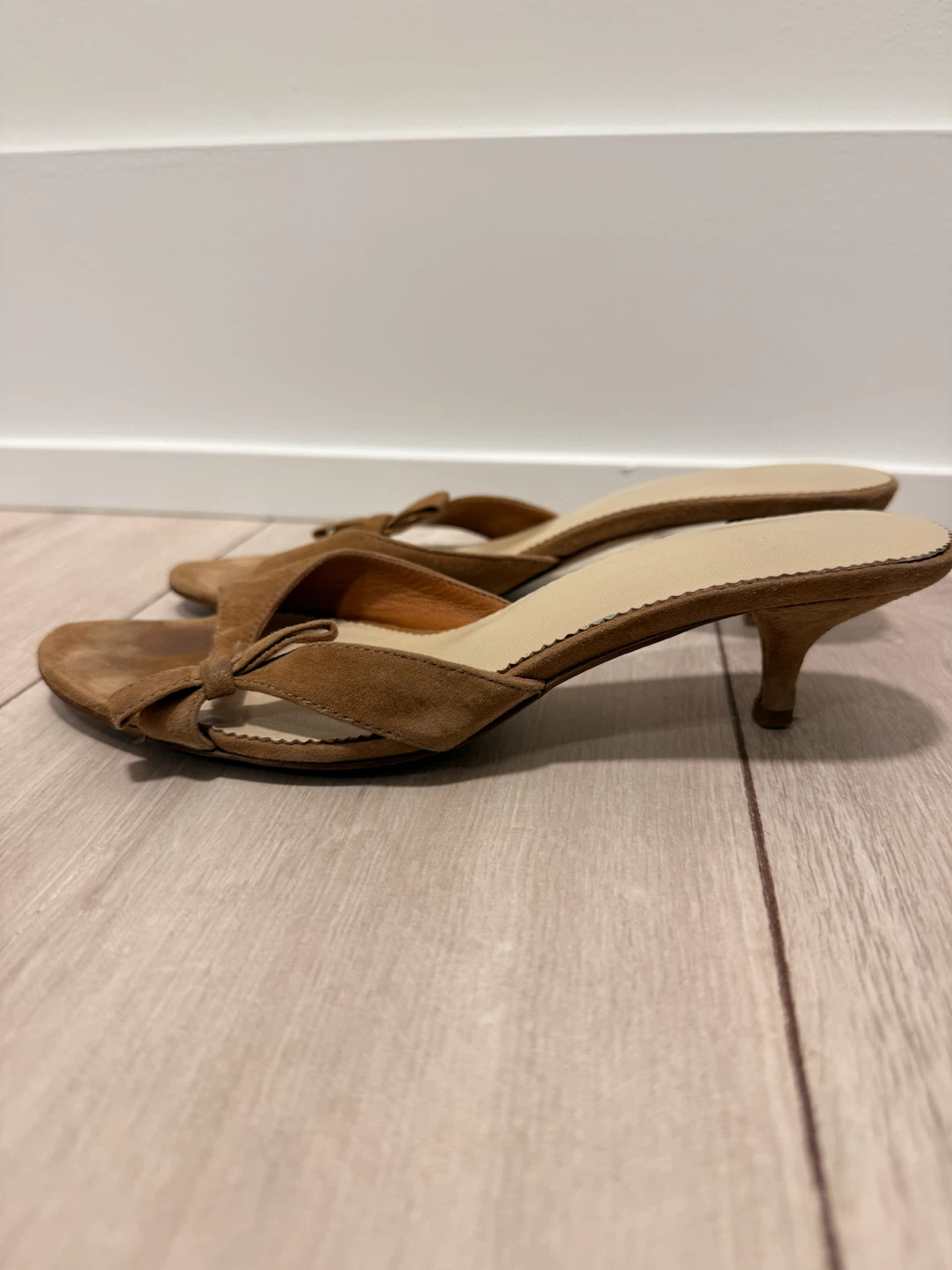 Suede Kitten Heel Sandals – Size 36 - photo 2