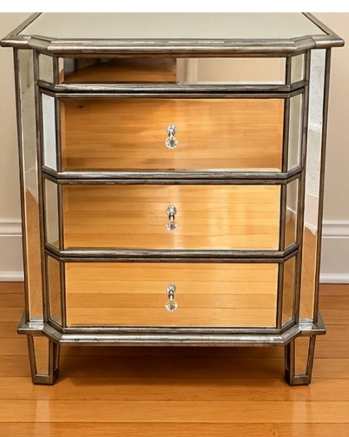 Mirrored 3-Drawer Nightstand
