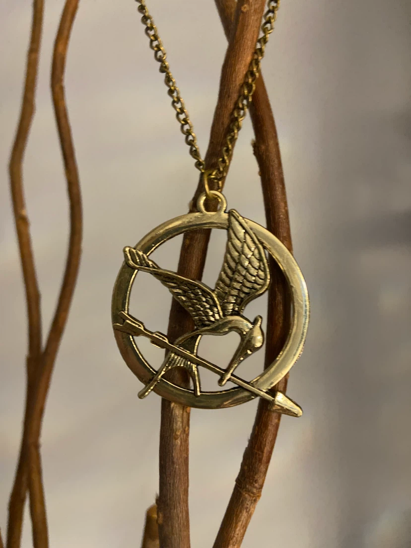 The Hunger Games Mockingjay Pendant Necklace - photo 5