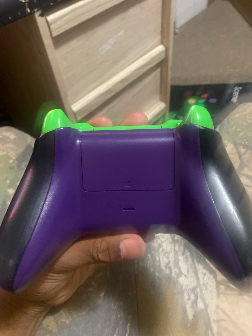 Custom Xbox Wireless Controller - photo 2