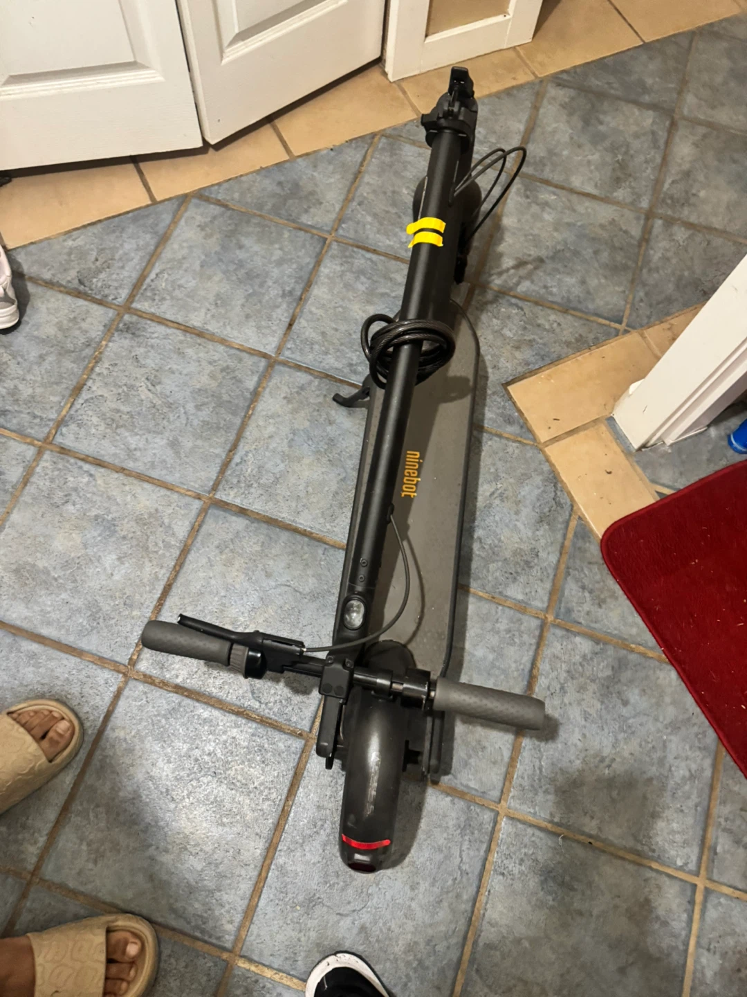 Segway Ninebot Max G30P Electric Scooter - photo 4