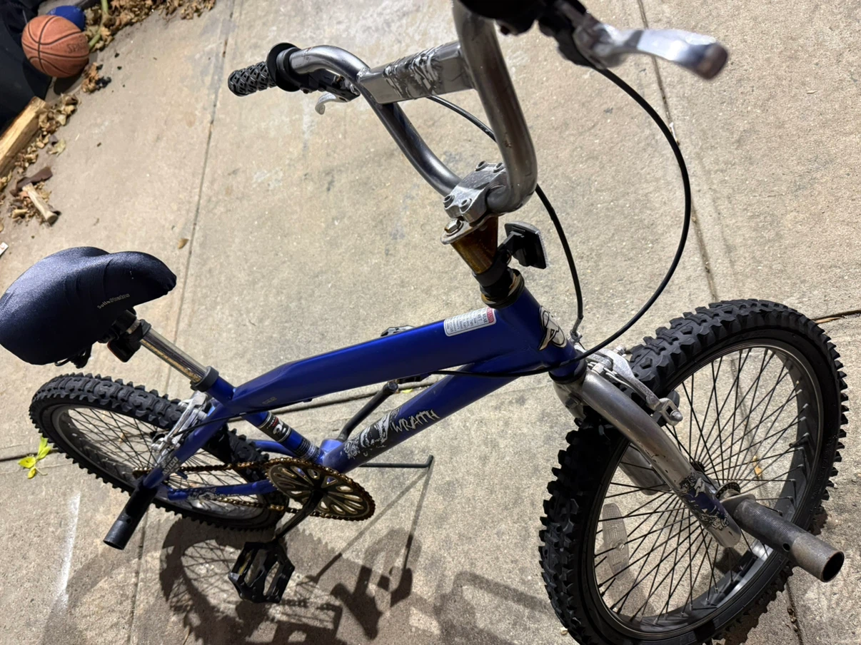 Avigo Wraith BMX Bike - photo 3