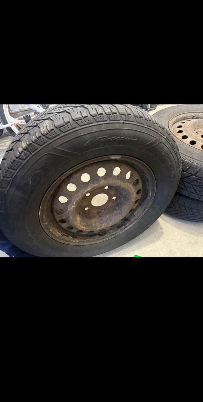 Set of 4 Hankook Tires 225/65R16 - photo 2