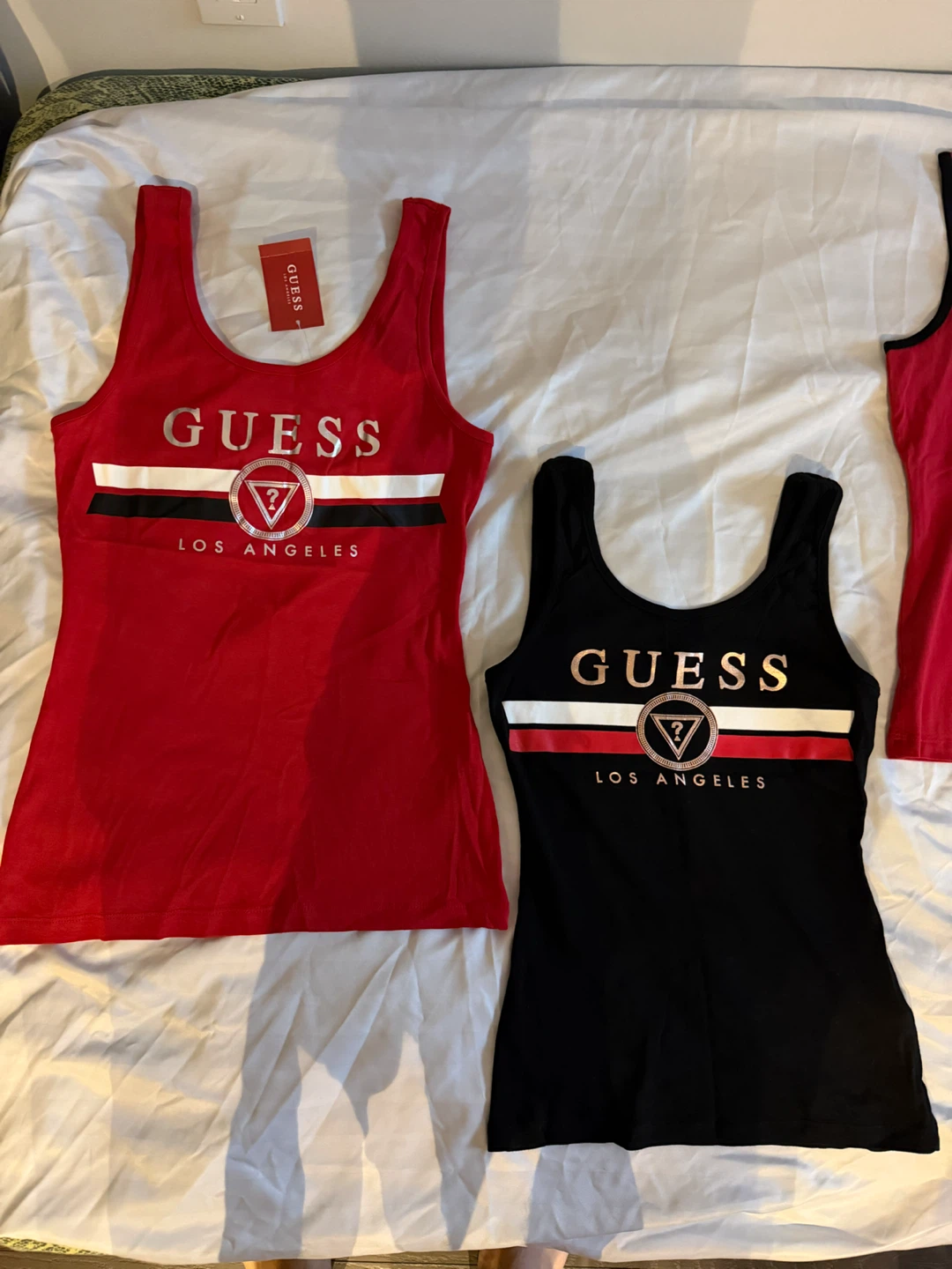 Guess Tank Tops - photo 2