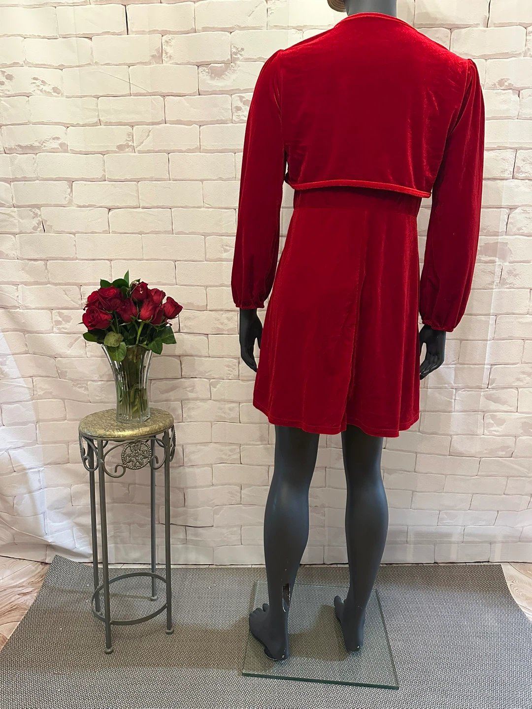 Red Velvet Mini Dress with Bolero - photo 3
