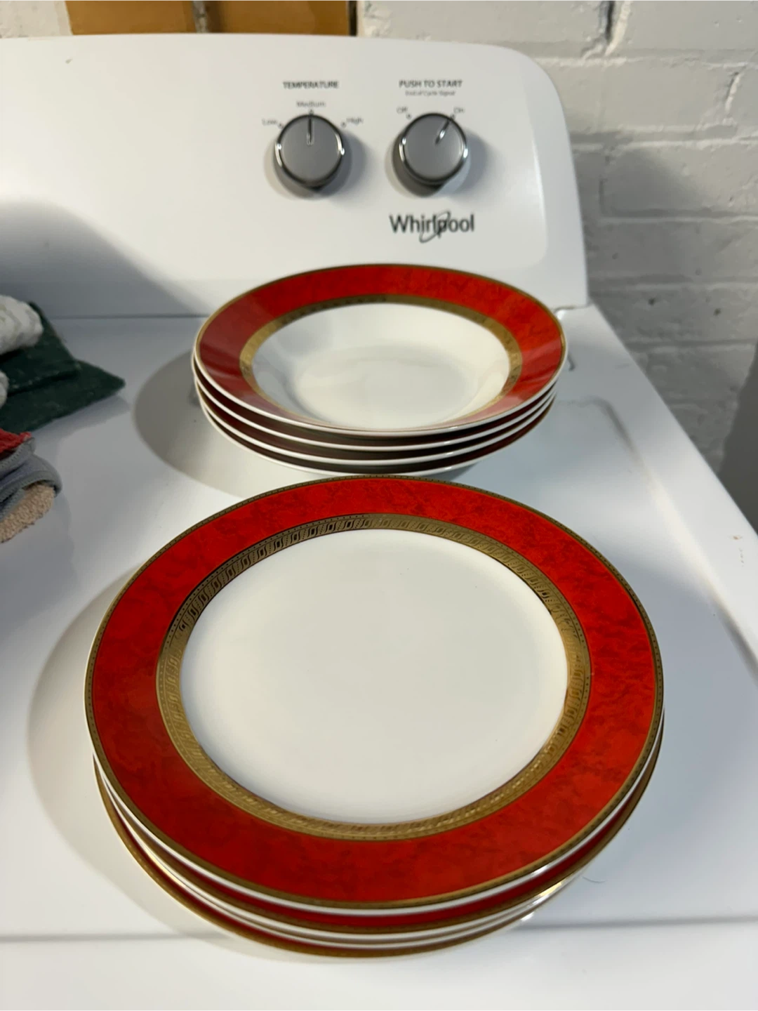 Dish set (4) - soup bowls and salad plates - photo 2