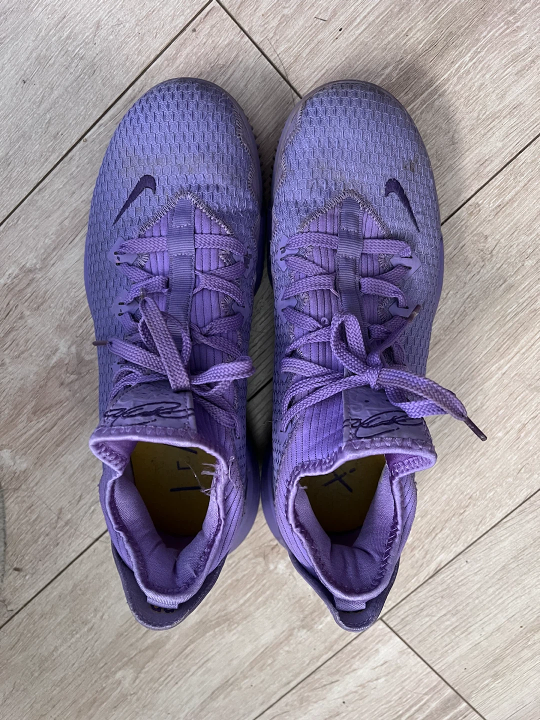 Sneaker Bundle (3 Pairs) Size 9 - photo 3